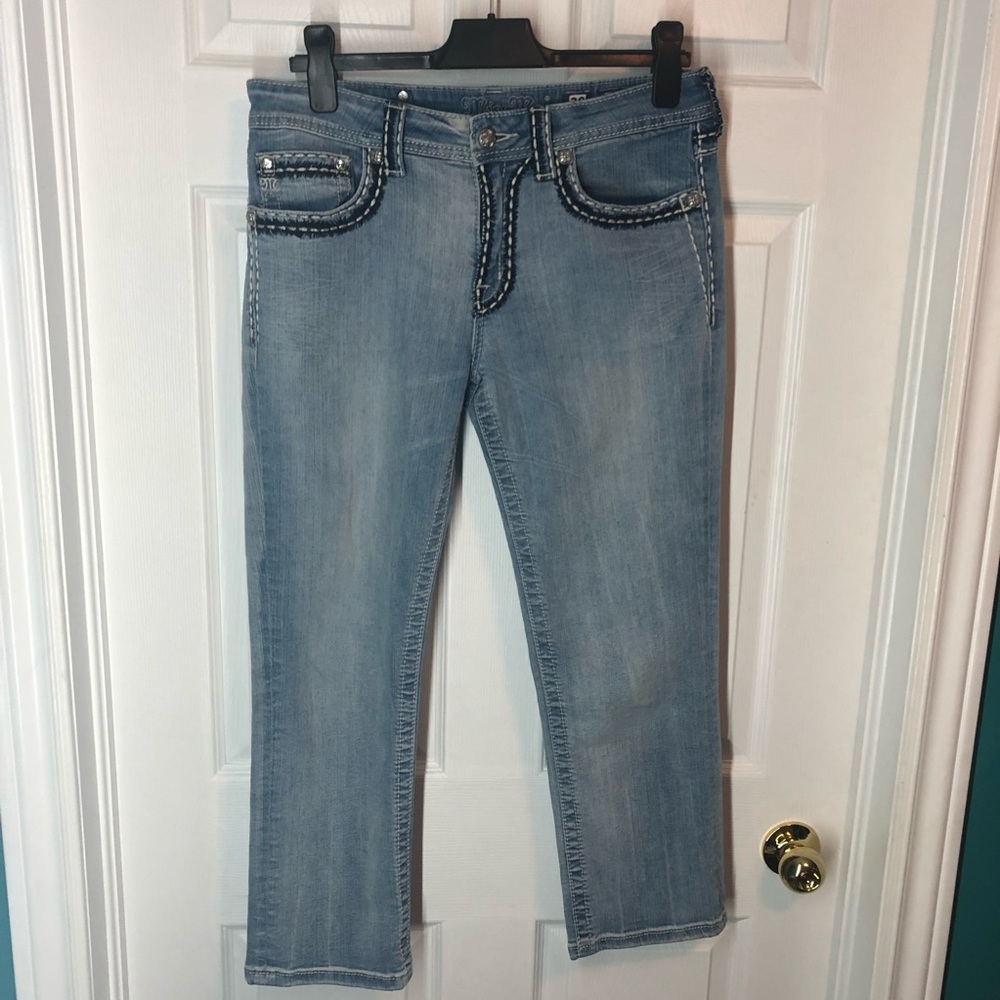 Miss Me Boyfriend Capri JB5014P8 Size 28